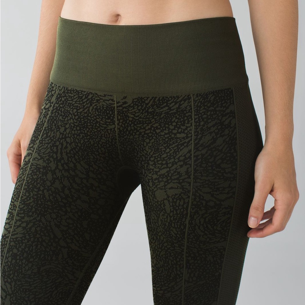 Lululemon Ebb to Street Pant